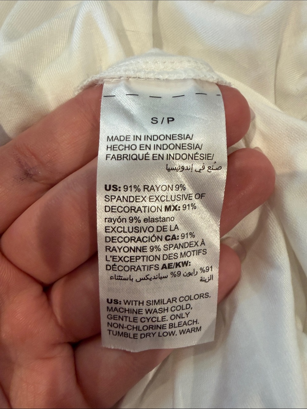 WHBM White Scoop Neck Short-Sleeve Tee - Picture 4 of 4